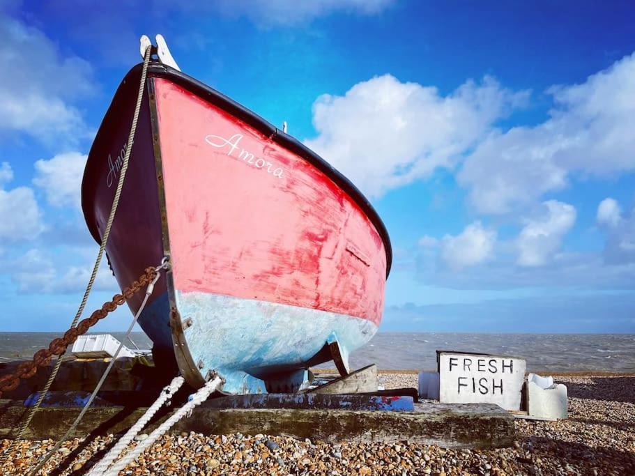 Northdene Cottage - Cosy Old Fisherman'S Cottage Two Mins From Sea - Free Parking - Wood Burning Stove - Roll Top Bath - Dog Friendly Deal Exterior foto